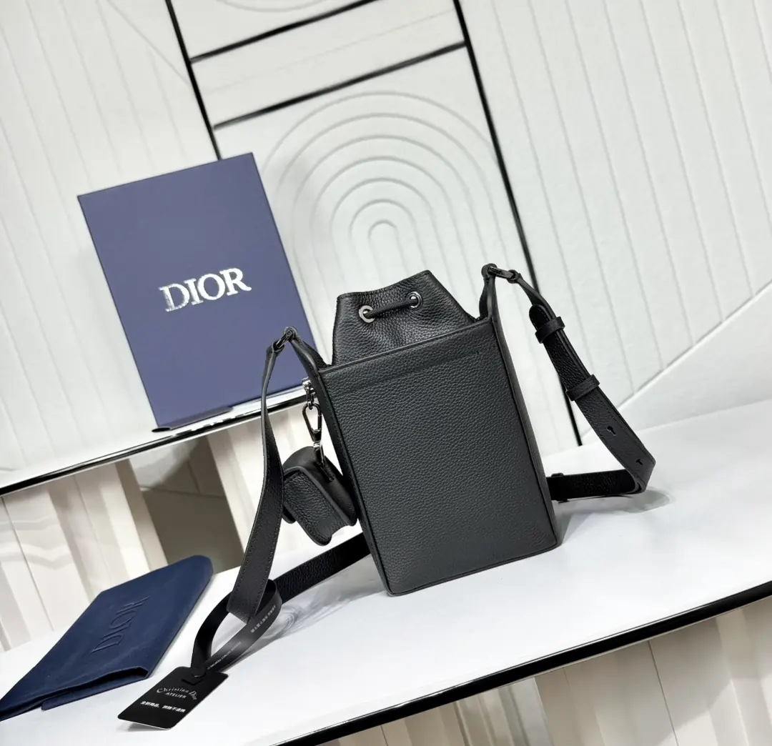 Dior Style Black Leather Top Handle Bag Lookbook Reference image 3