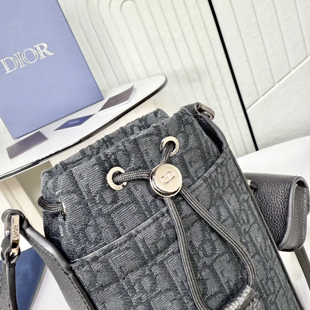 Dior Style Black Leather Top Handle Bag Lookbook Reference image 5