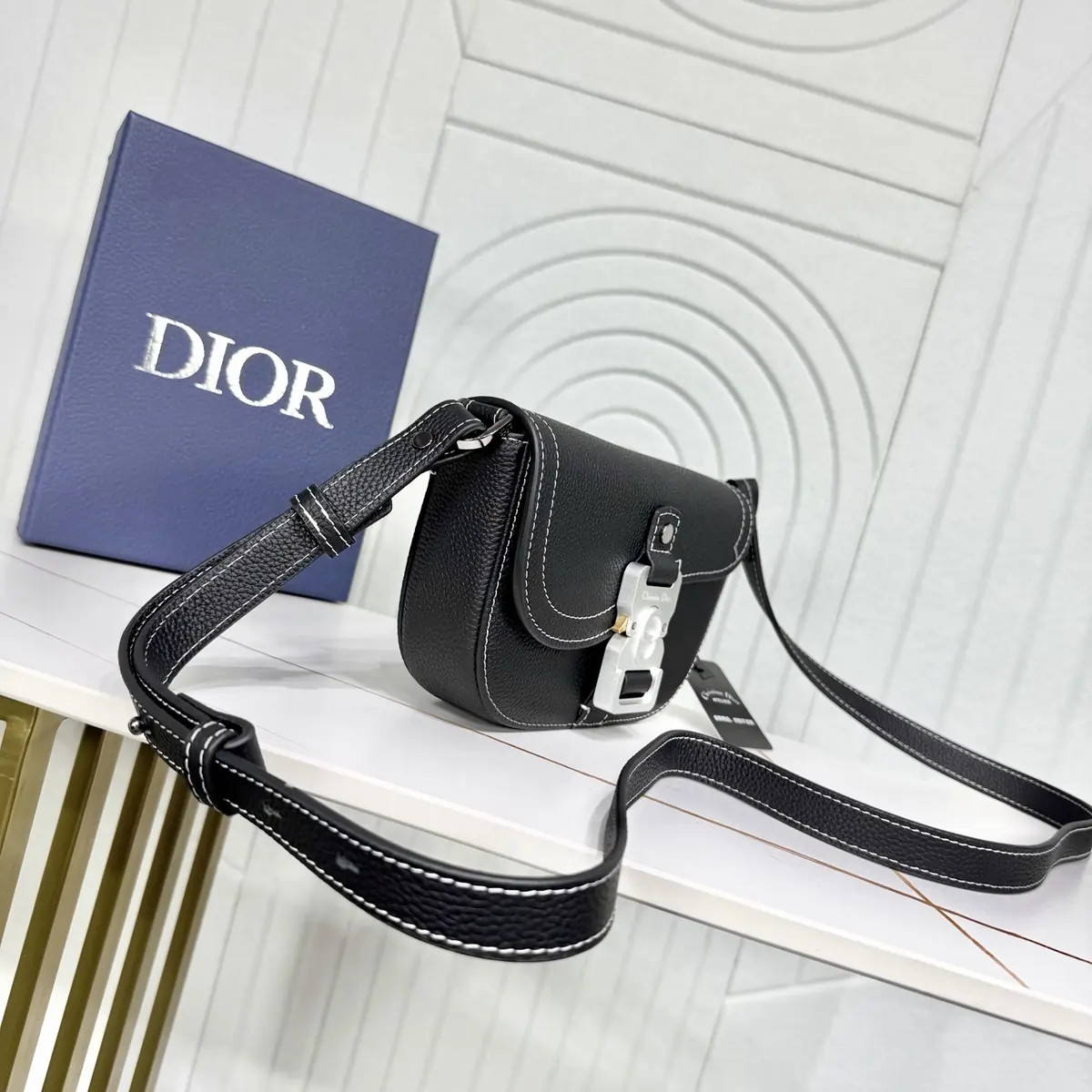 Dior Style Black Leather Top Handle Bag Lookbook Reference image 4