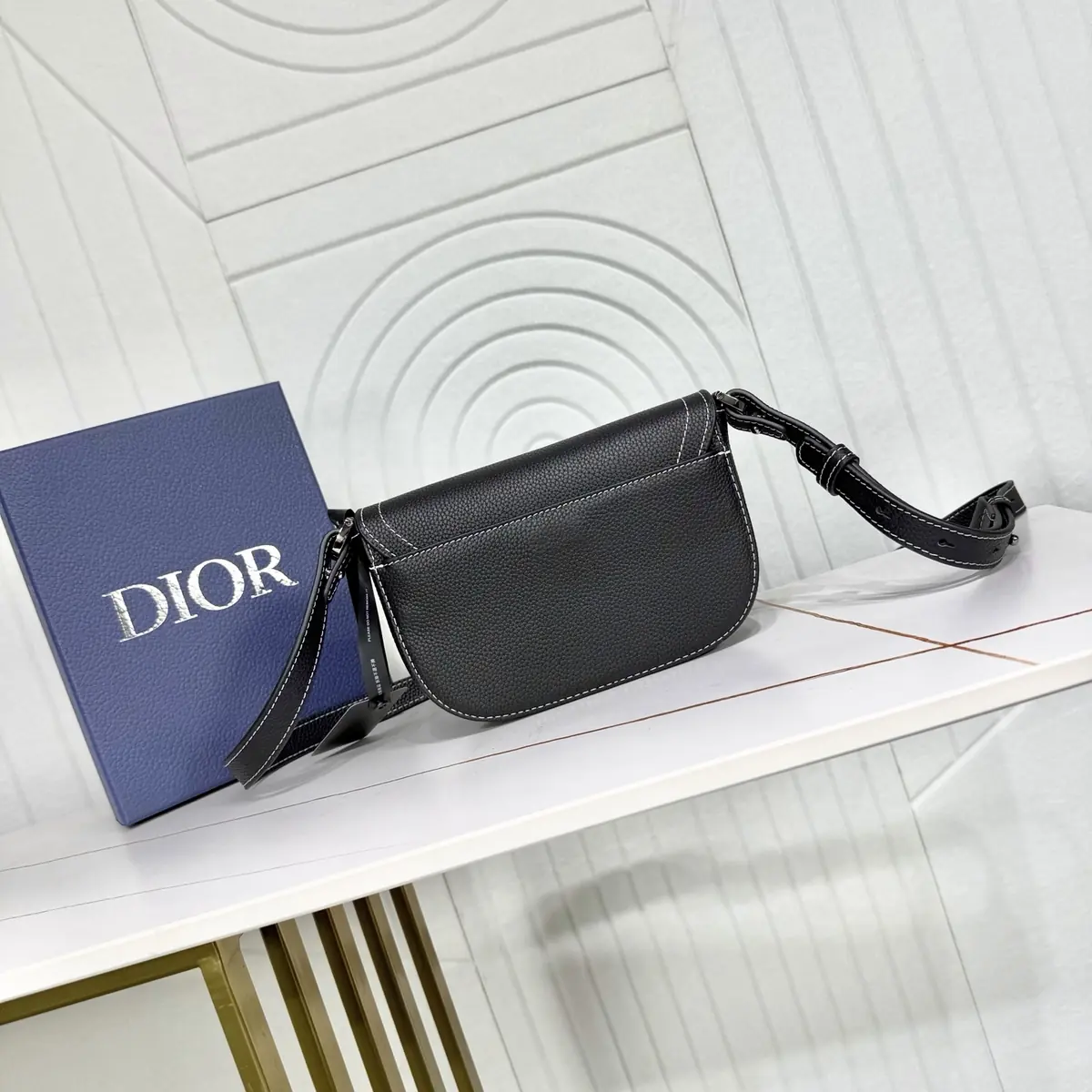 Dior Style Black Leather Top Handle Bag Lookbook Reference image 5