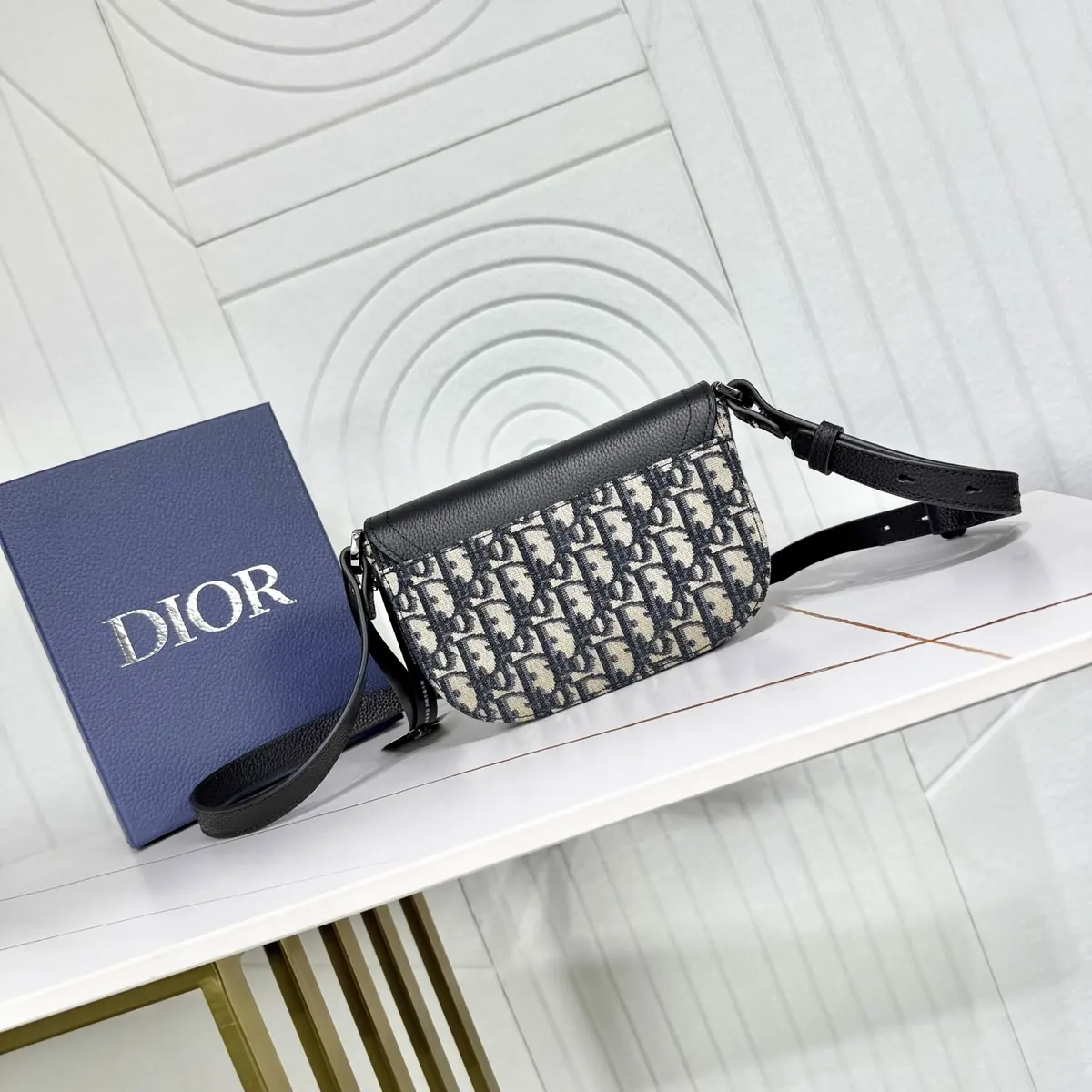 Dior Style Black Leather Top Handle Bag Lookbook Reference image 5