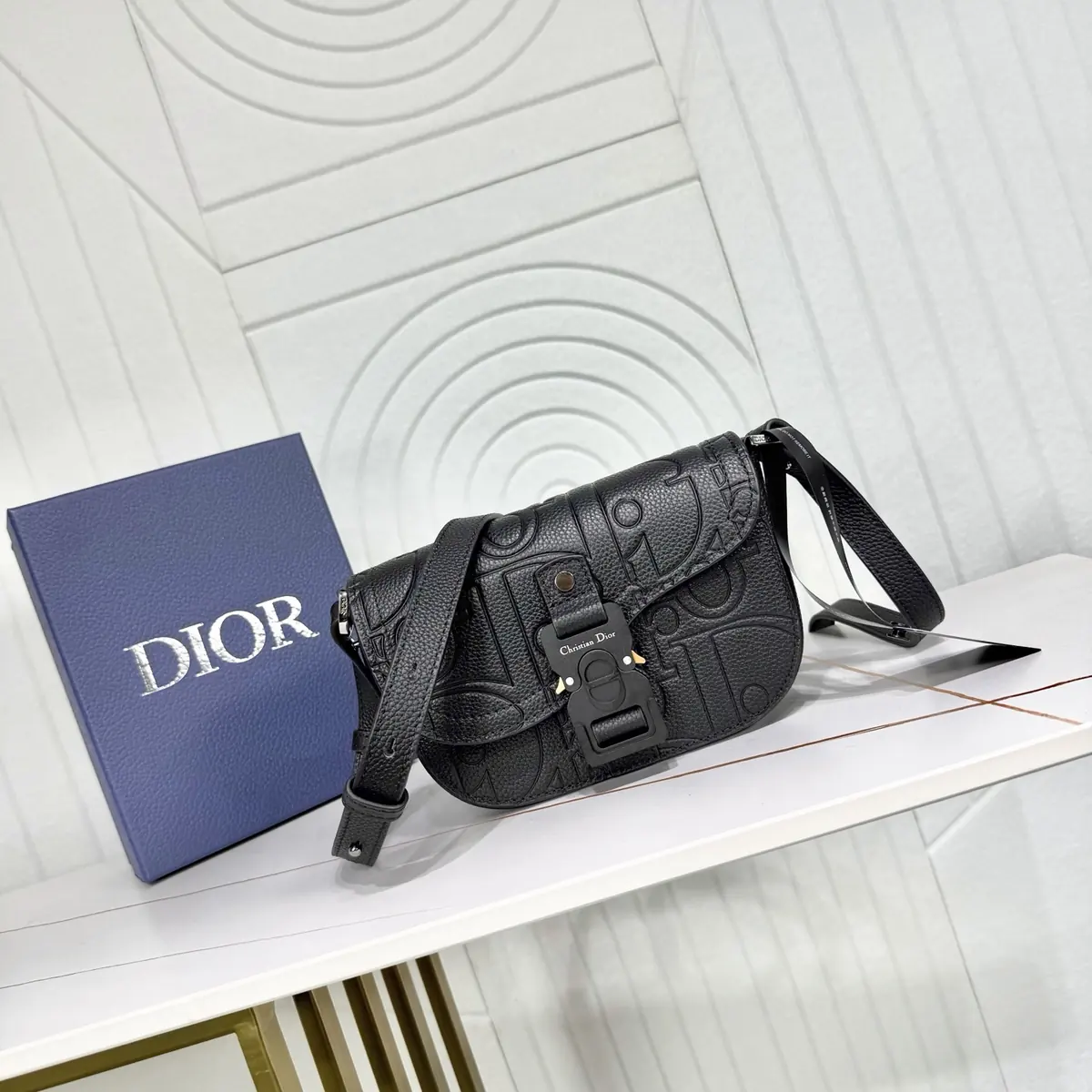 Dior Style Black Leather Top Handle Bag Lookbook Reference image 1
