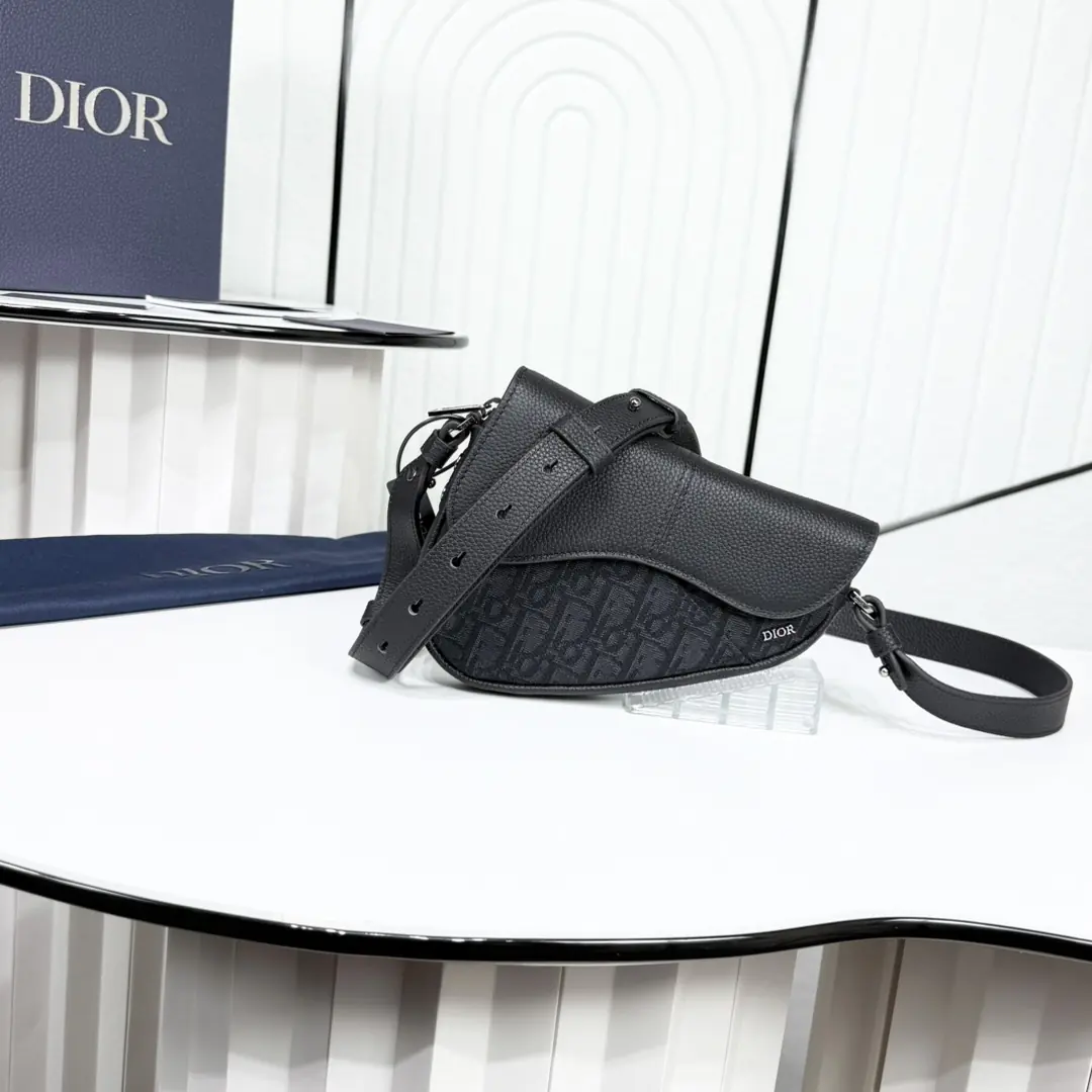 Dior Style Black Leather Top Handle Bag Lookbook Reference image 1