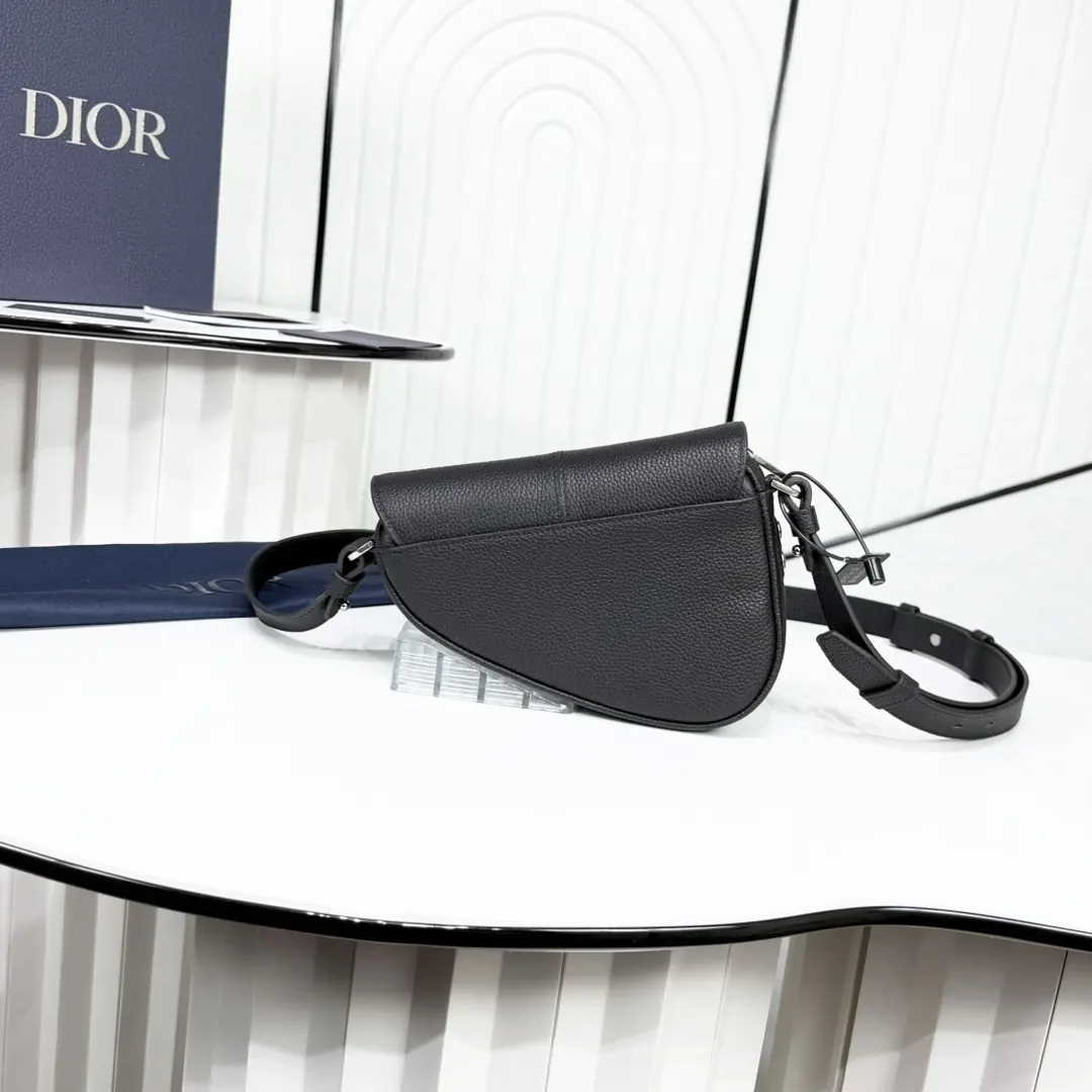 Dior Style Black Leather Top Handle Bag Lookbook Reference image 4