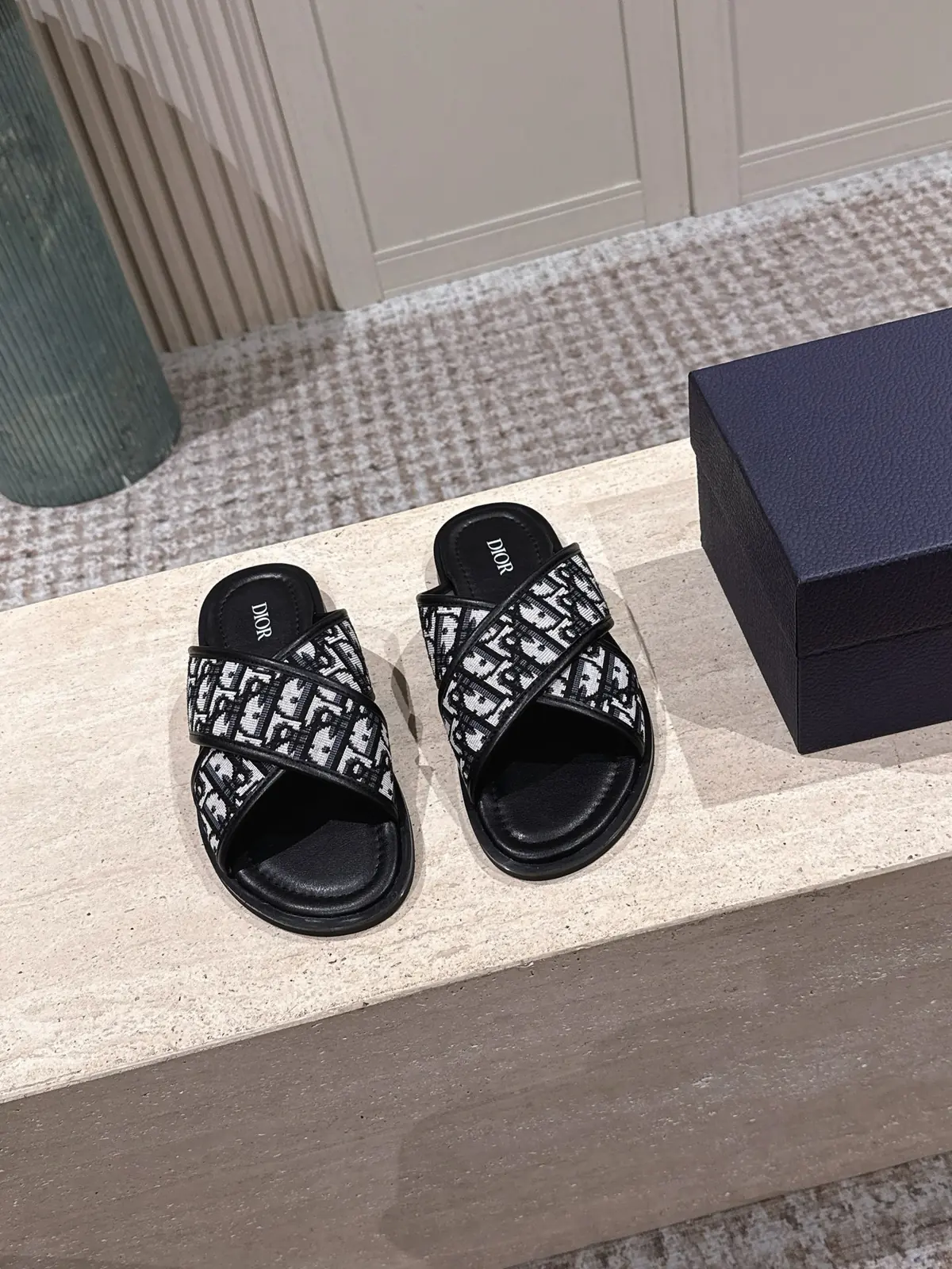 Dior Style Black Leather Women's Shoes Lookbook Reference image 2