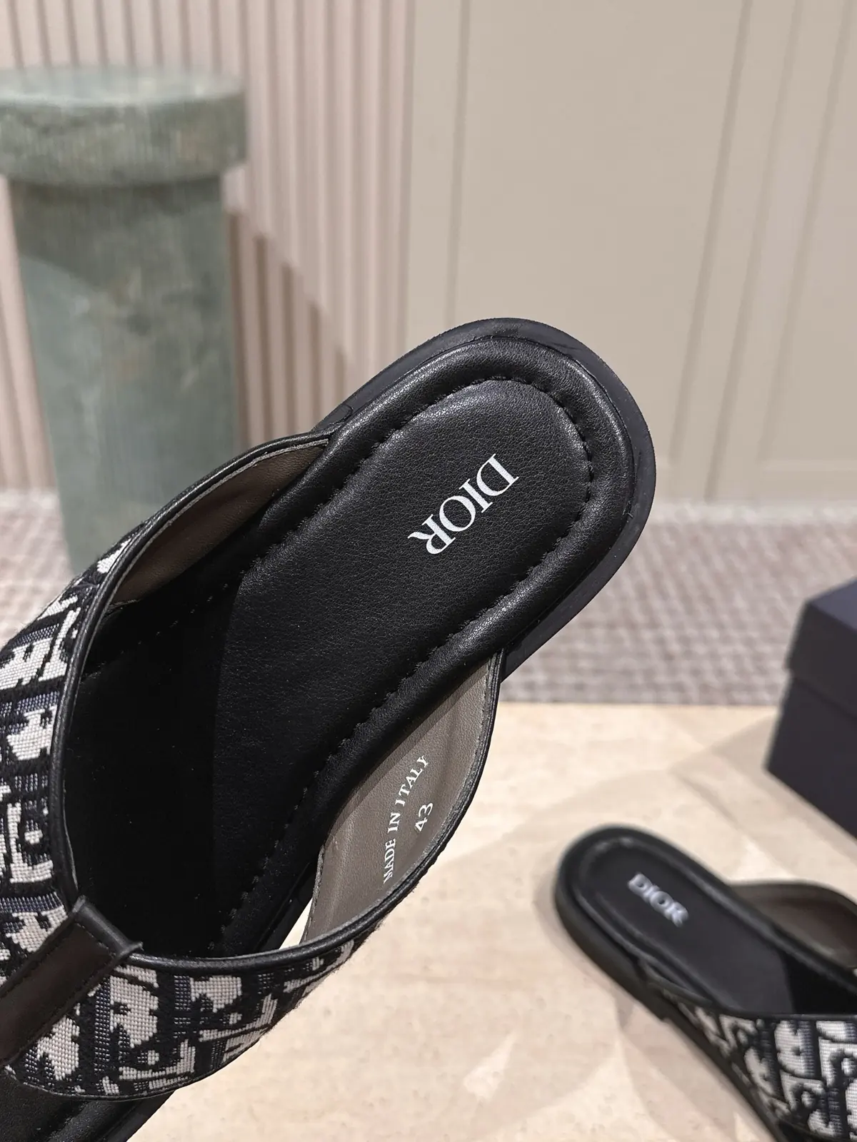 Dior Style Black Leather Women's Shoes Lookbook Reference image 6