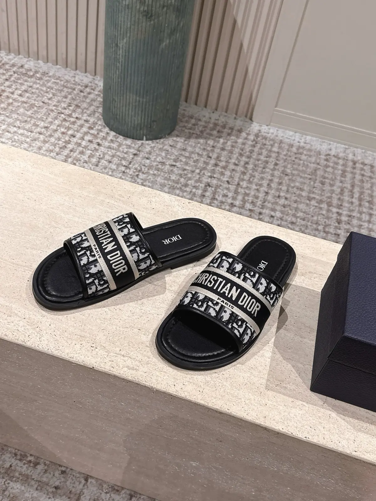 Dior Style Black Leather Women's Shoes Lookbook Reference image 3