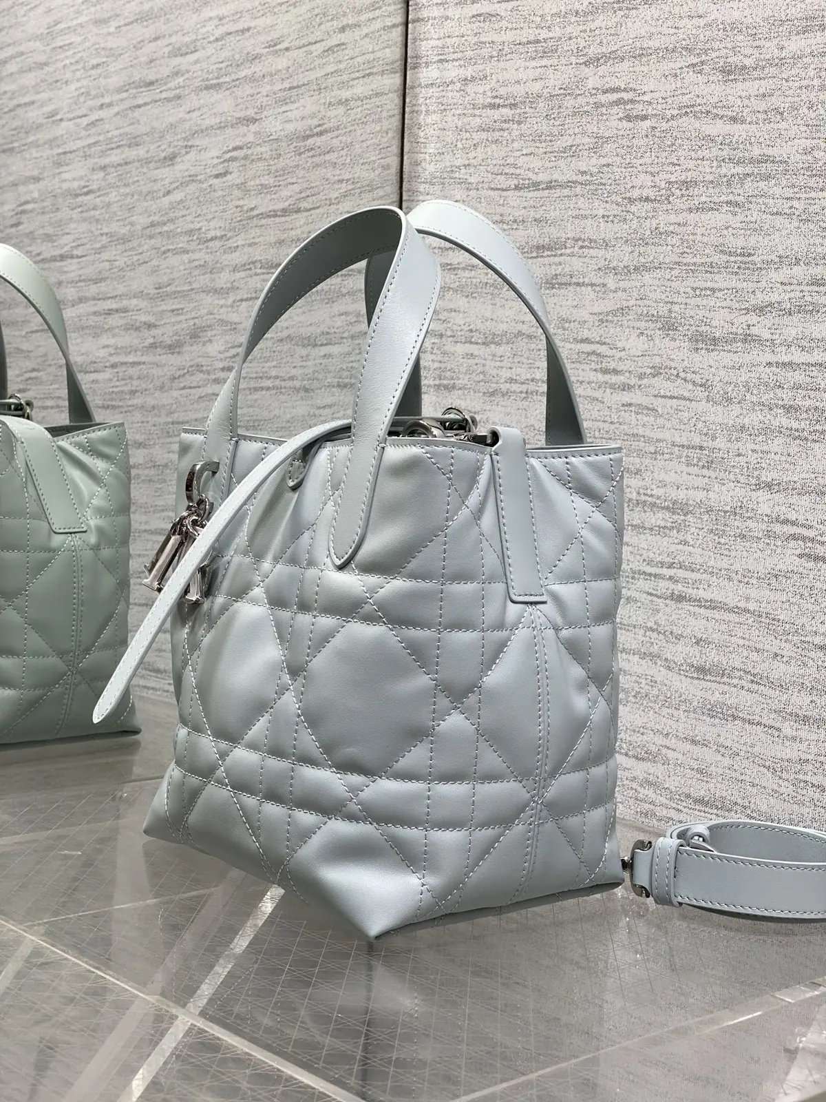 Dior Style Blue Bag Lookbook Reference image 6
