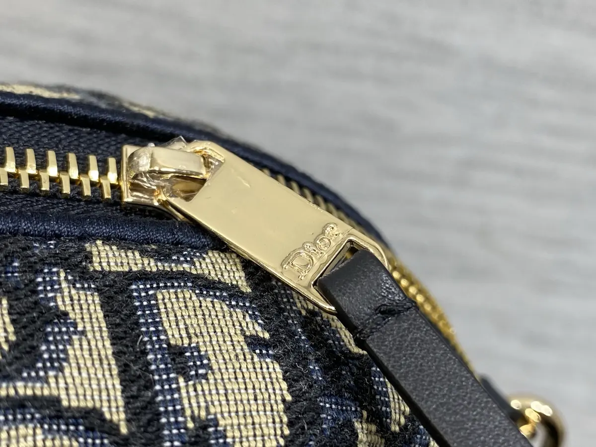 Dior Style Blue Clutch Lookbook Reference image 5