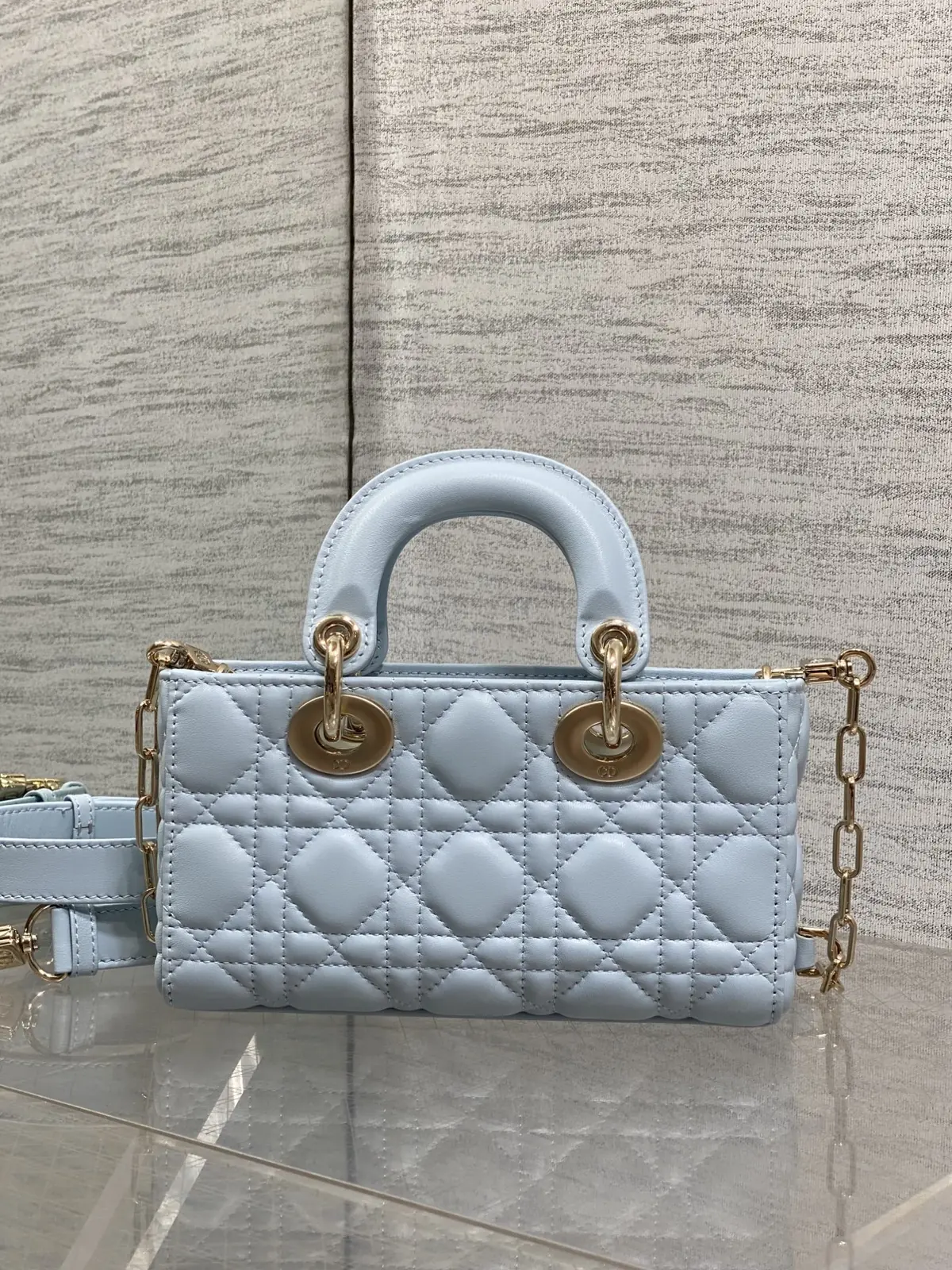 Dior Style Blue Leather Bag style reference detail image 5 from source 787498