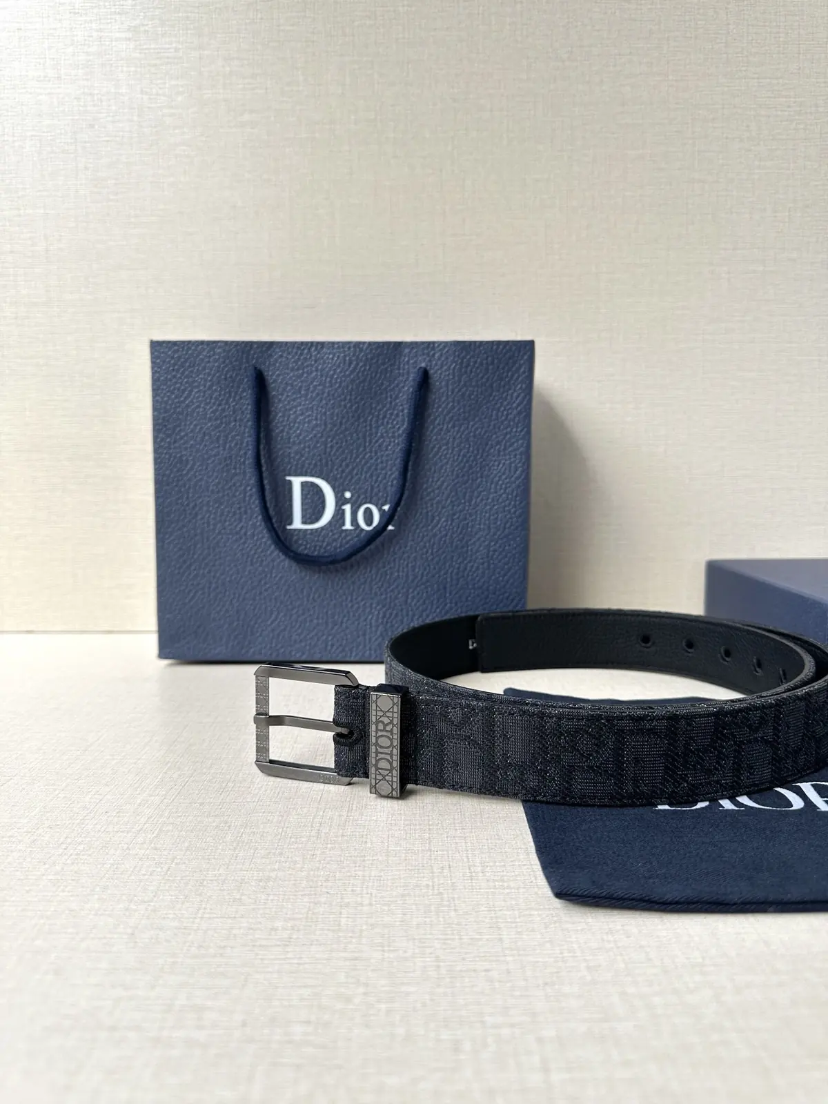 Dior Style Brown Leather Men's Belts Lookbook Reference image 3