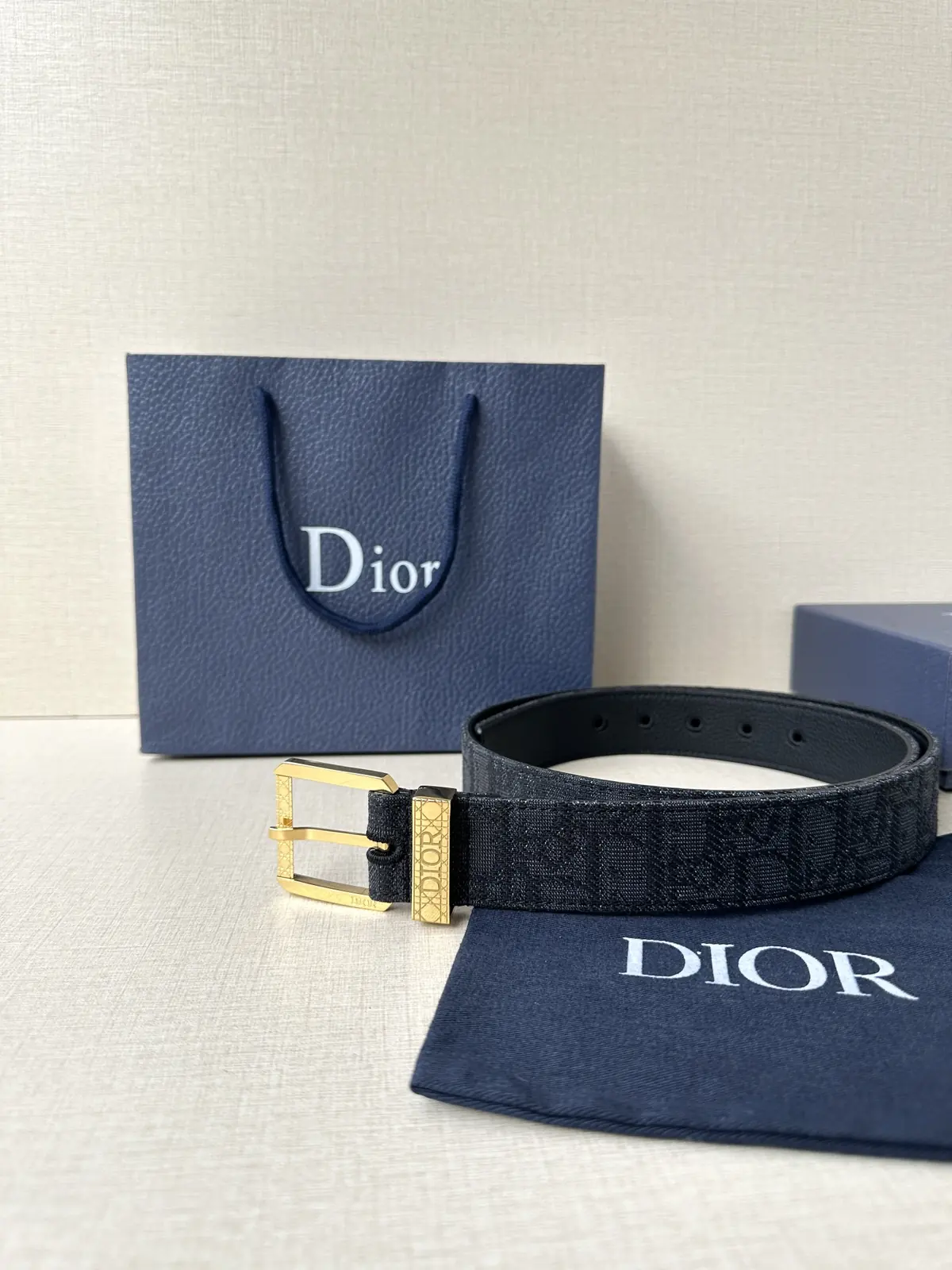 Dior Style Brown Leather Men's Belts Lookbook Reference image 3