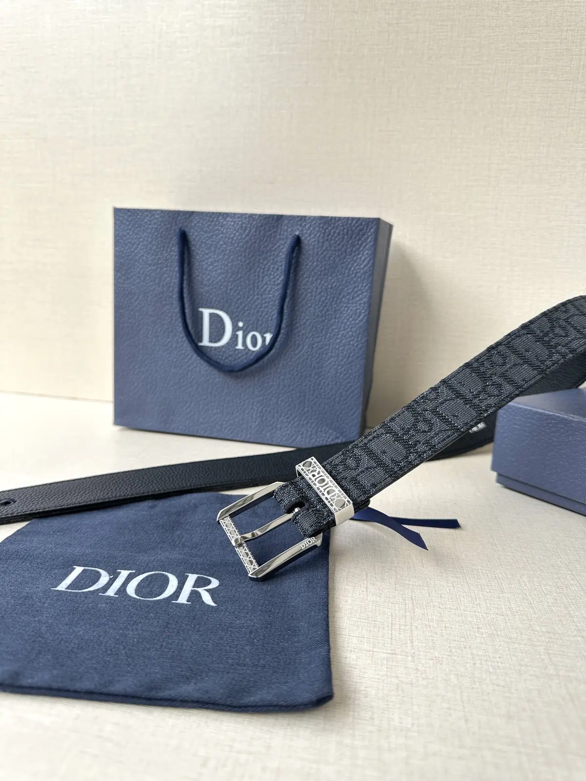 Dior Style Brown Leather Men's Belts Lookbook Reference image 5