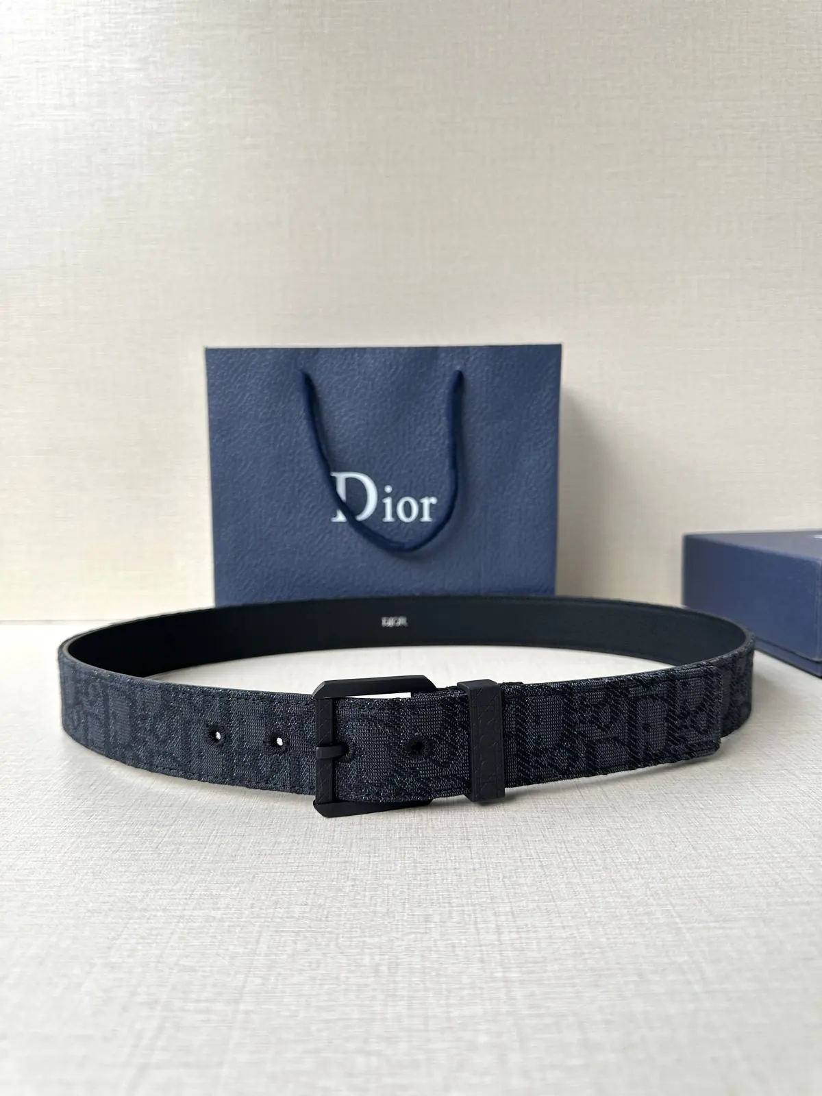 Dior Style Brown Leather Men's Belts Lookbook Reference image 1