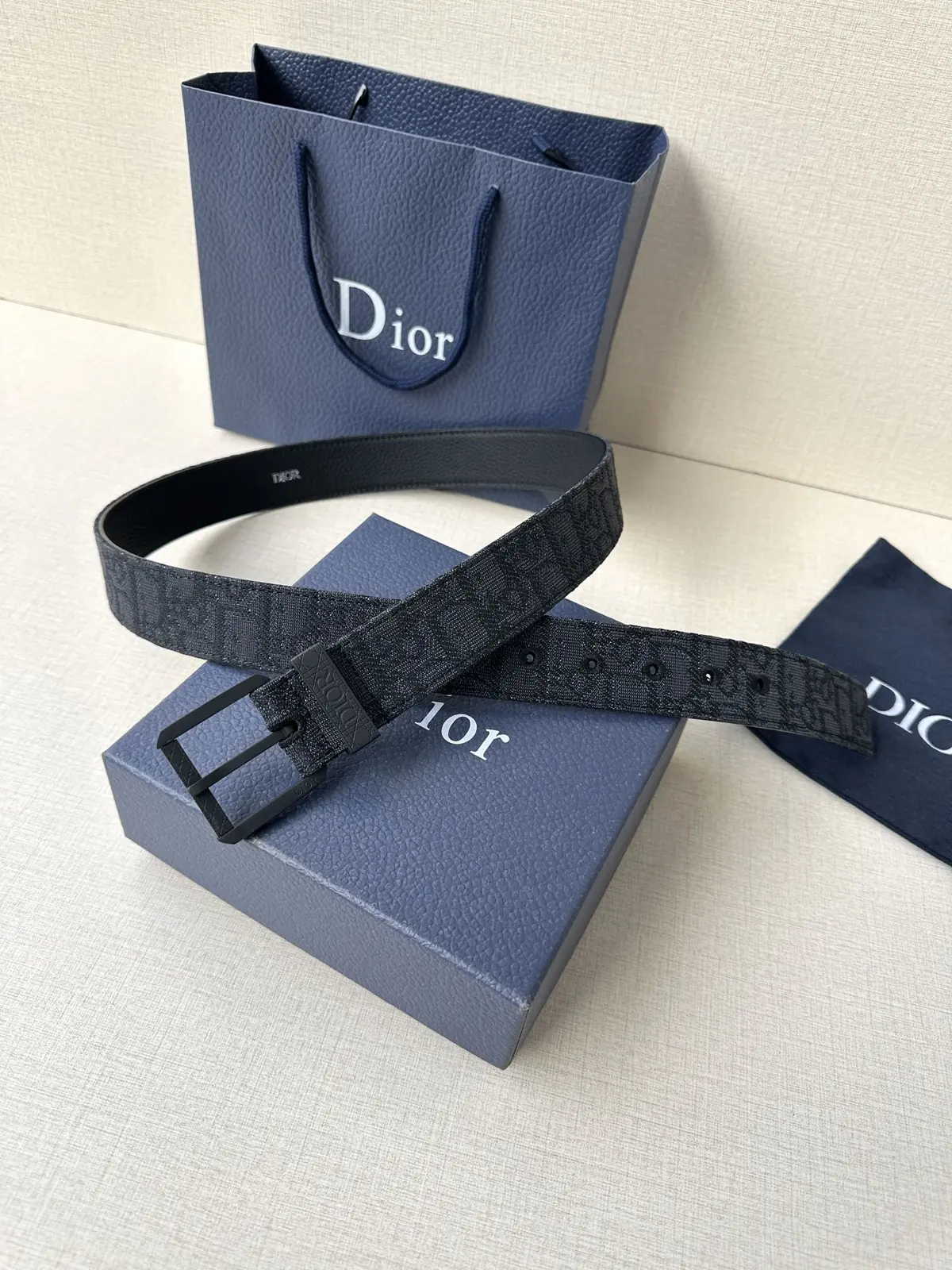 Dior Style Brown Leather Men's Belts Lookbook Reference image 4