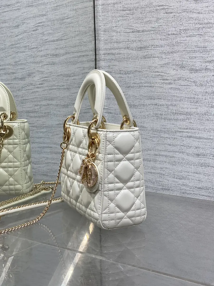 Dior Style Crossbody Bag Bags Crossbody Bag detail image 6 from source 741842