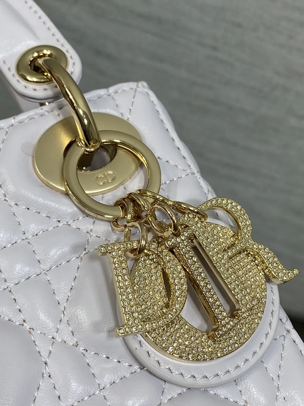 Dior Style Crossbody Bag Bags Crossbody Bag detail image 3 from source 741845