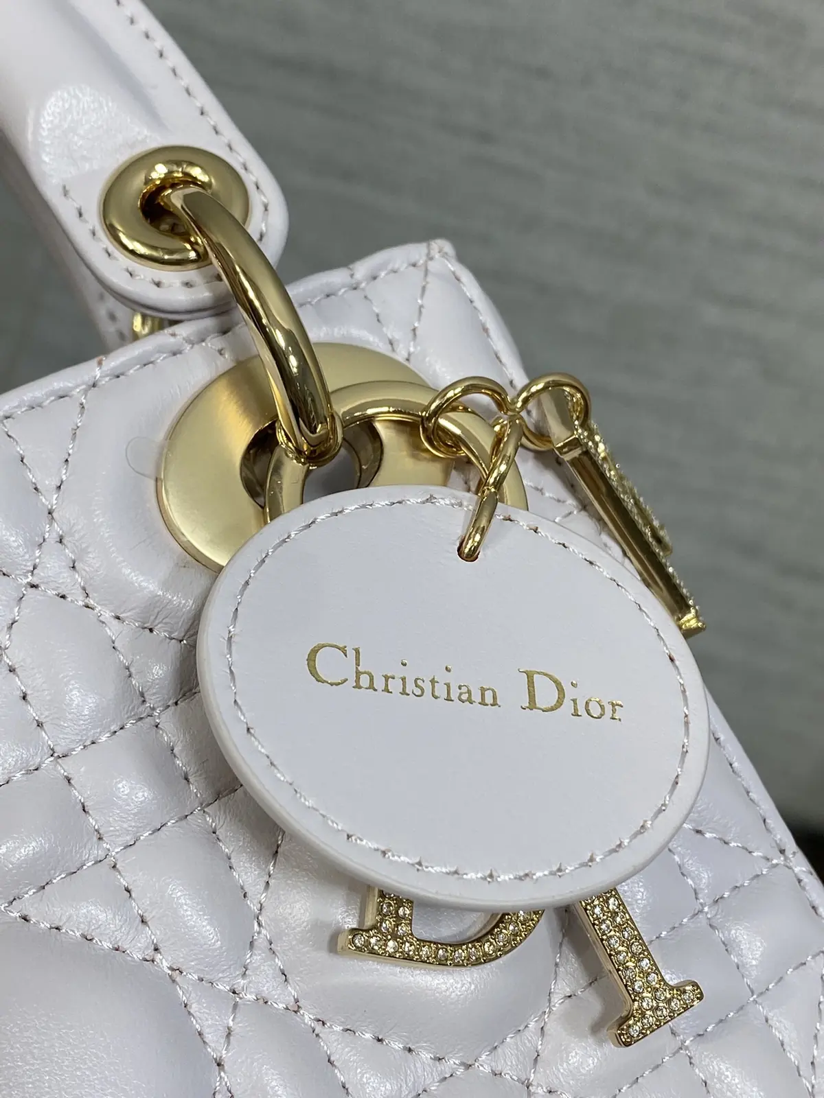 Dior Style Crossbody Bag Bags Crossbody Bag detail image 4 from source 741845