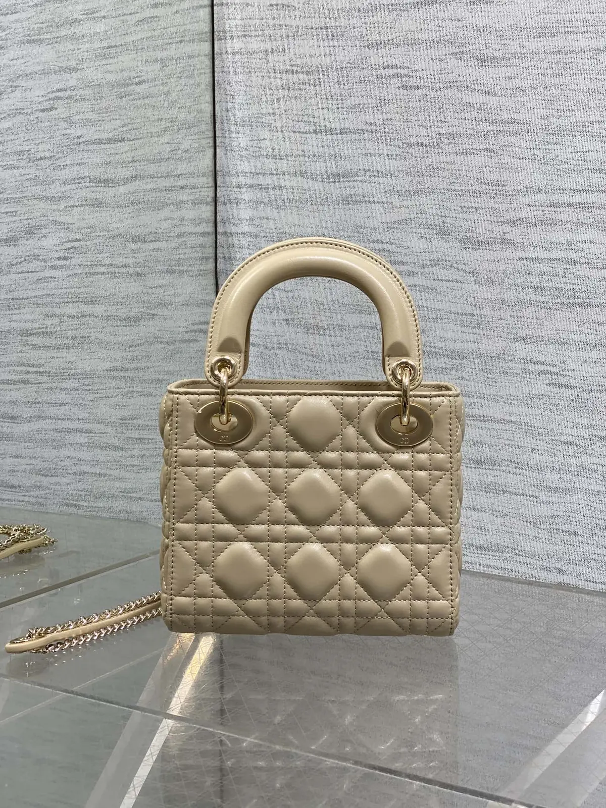 Dior Style Crossbody Bag Bags Crossbody Bag detail image 5 from source 741846