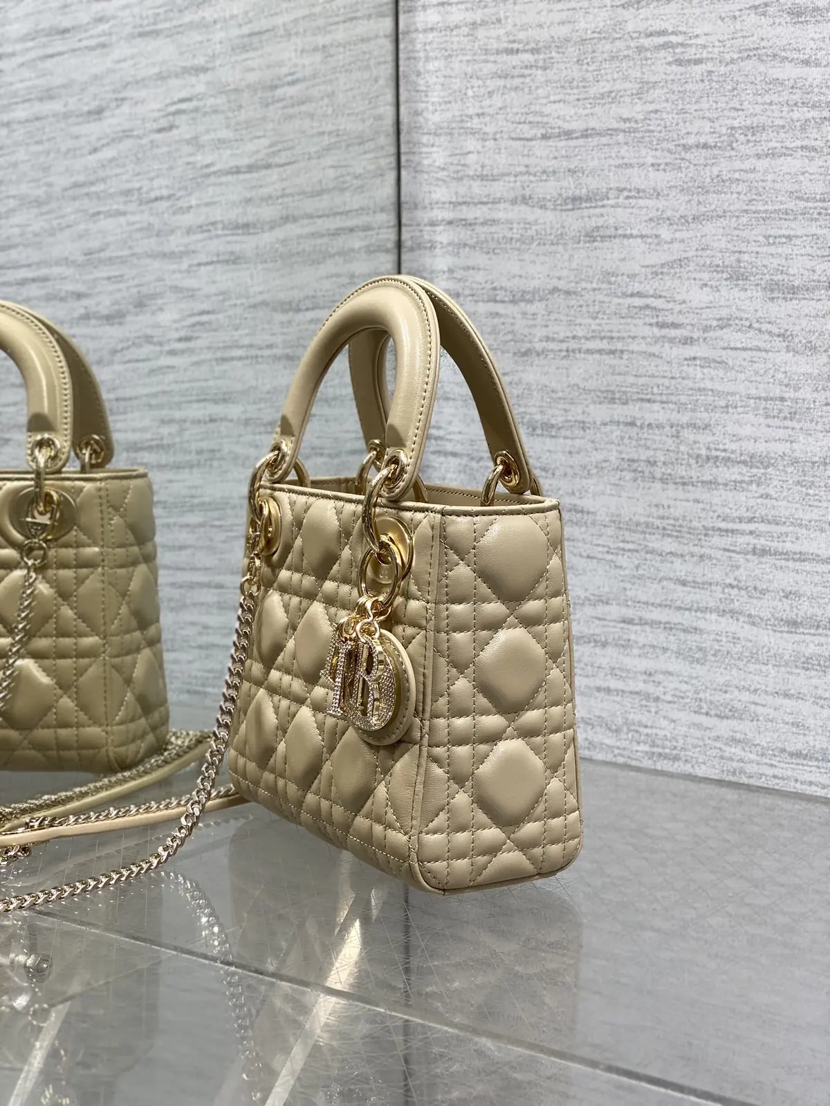 Dior Style Crossbody Bag Bags Crossbody Bag detail image 6 from source 741846