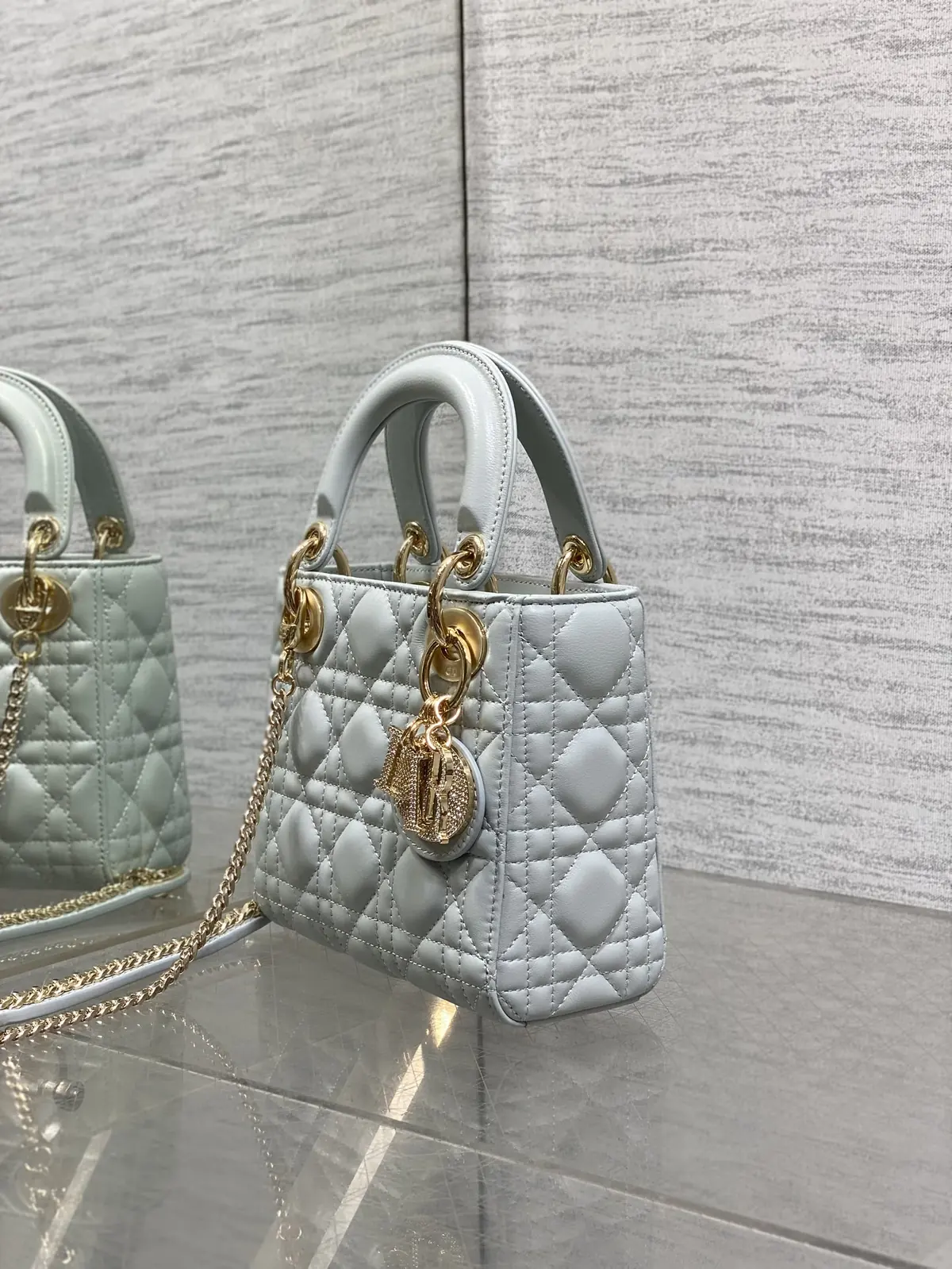 Dior Style Crossbody Bag Bags Crossbody Bag detail image 6 from source 741847