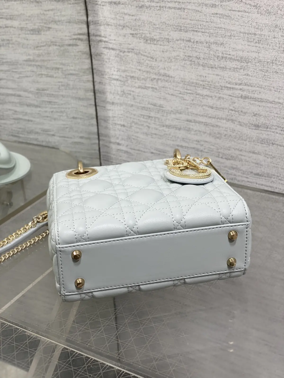 Dior Style Crossbody Bag Bags Crossbody Bag detail image 7 from source 741847