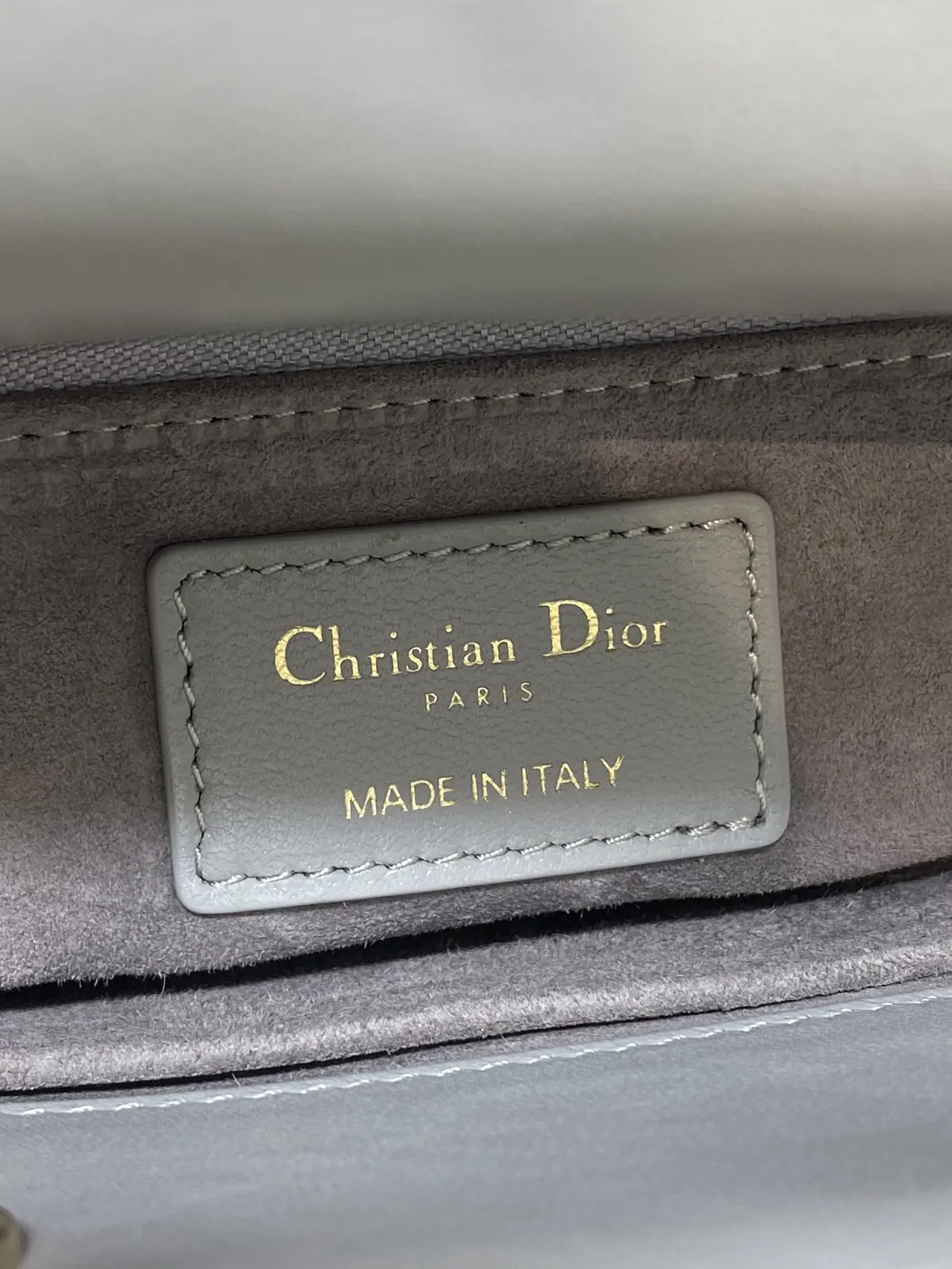 Dior Style Crossbody Bag Bags Crossbody Bag detail image 9 from source 741872