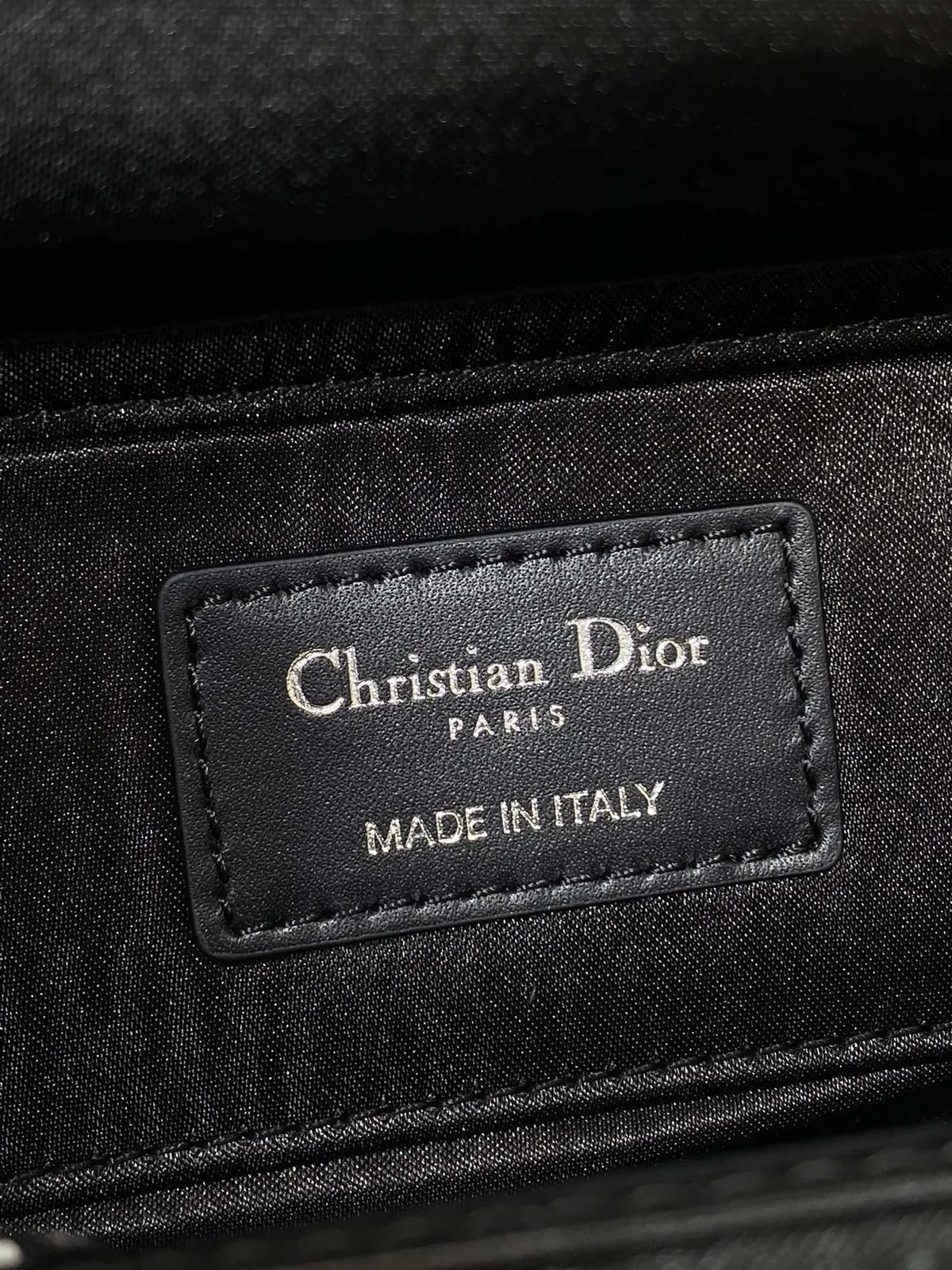 Dior Style Crossbody Bag Bags Crossbody Bag detail image 9 from source 741875