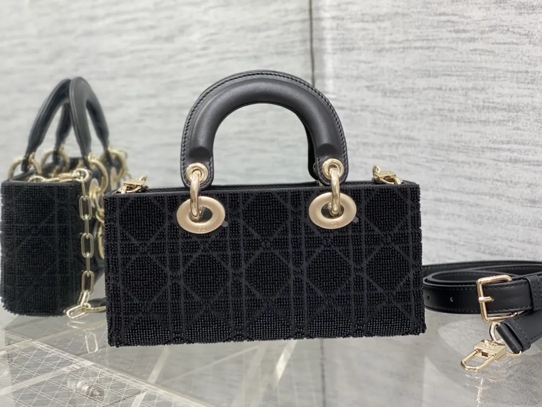 Dior Style Crossbody Bag Lookbook Reference image 5