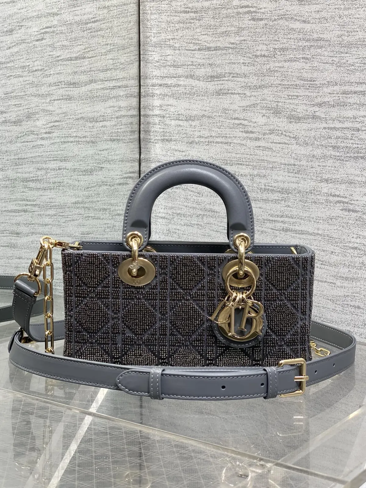 Dior Style Crossbody Bag Lookbook Reference image 1