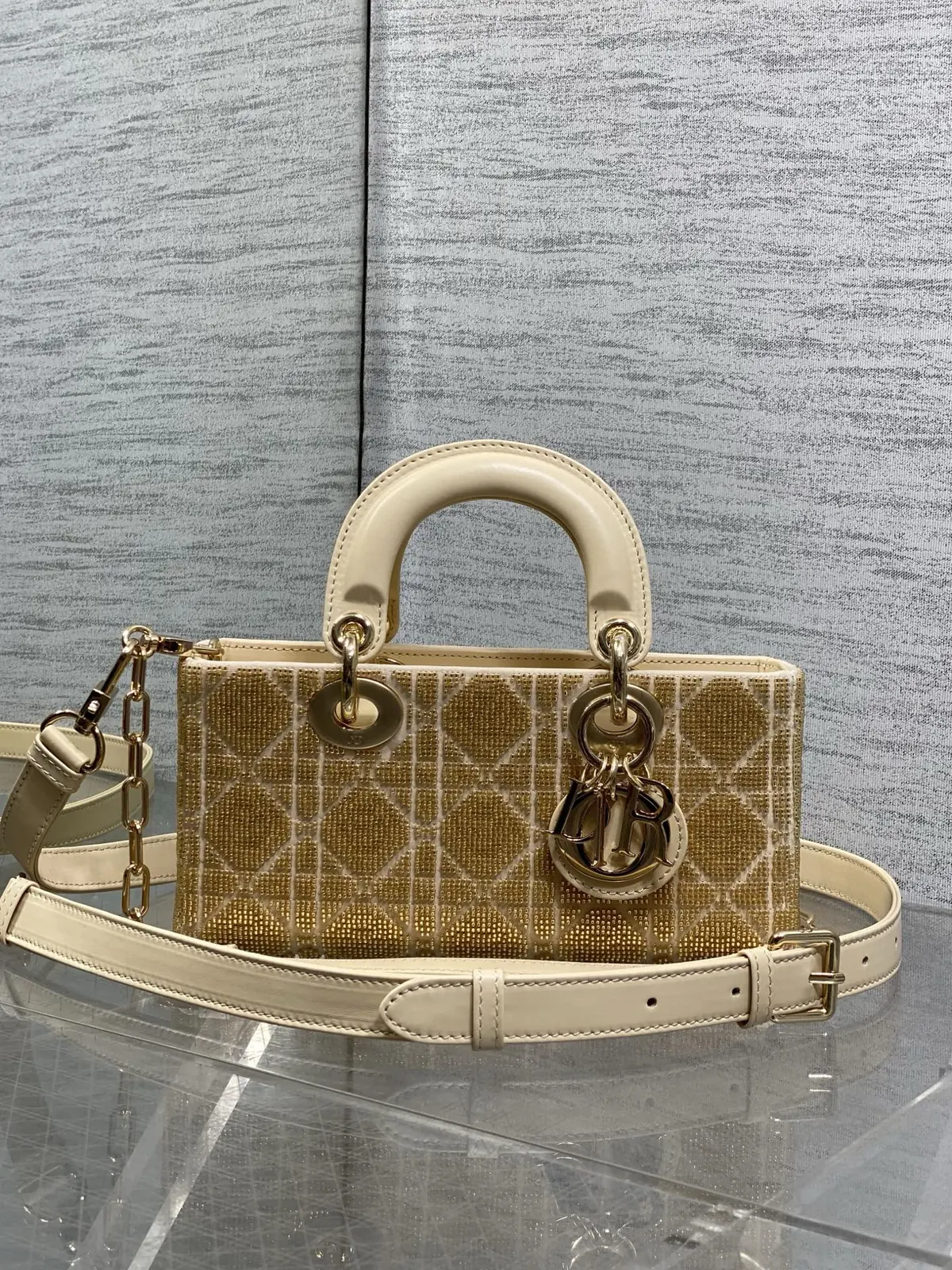 Dior Style Crossbody Bag Lookbook Reference image 1