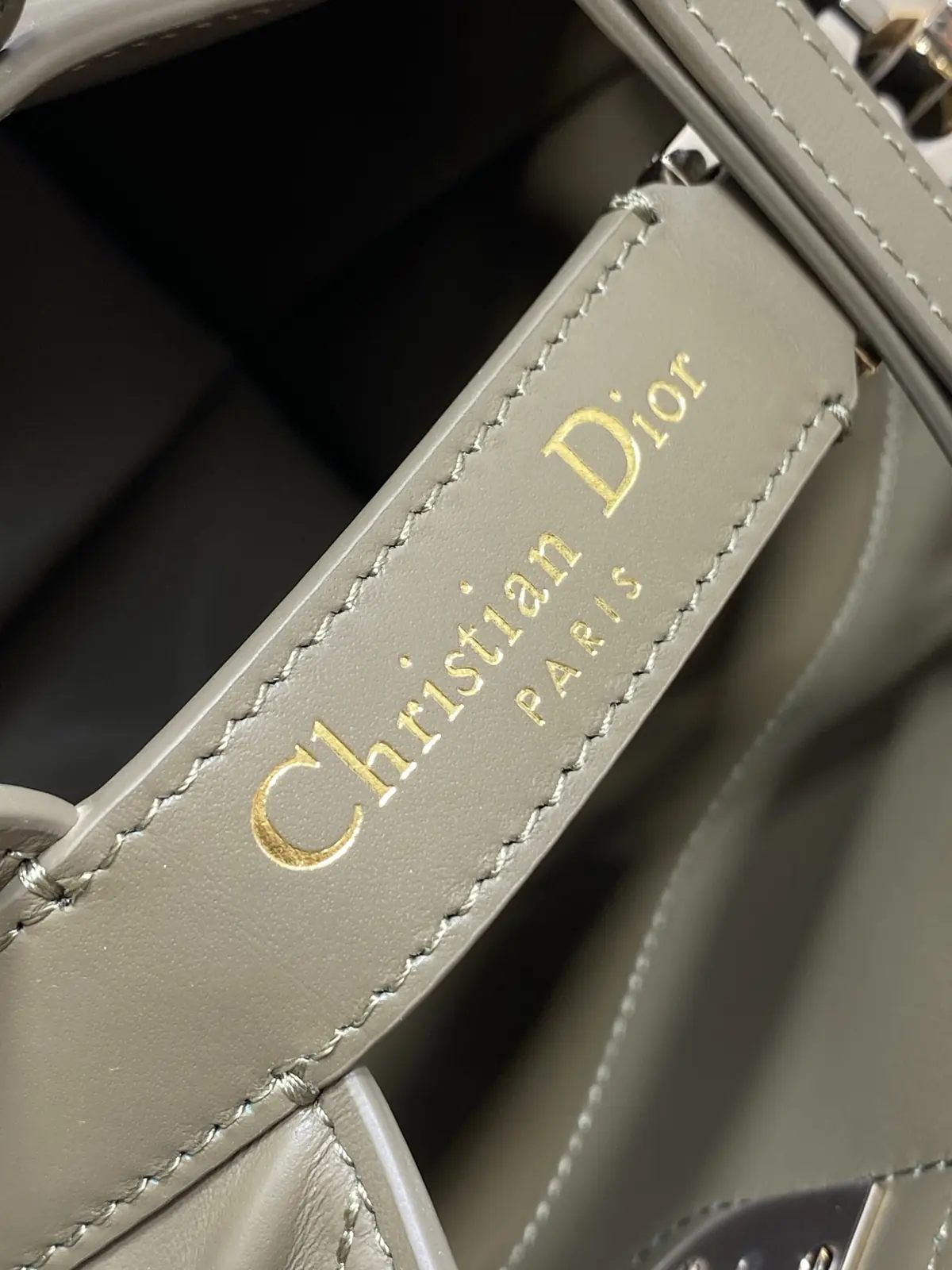 Dior Style Green Bag Lookbook Reference image 5