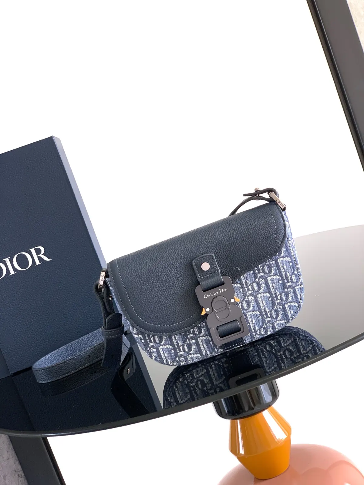 Dior Style Grey Leather Clutch Bags Clutch detail image 1 from source 741901