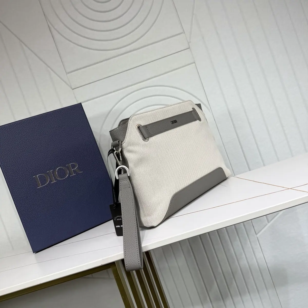 Dior Style Grey Leather Clutch Lookbook Reference image 2