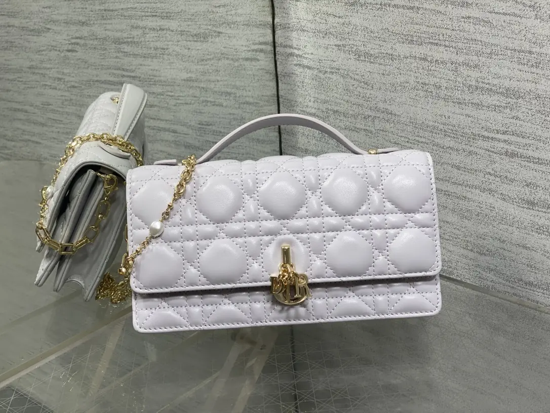 Dior Style Leather Clutch Bags Clutch detail image 2 from source 741852