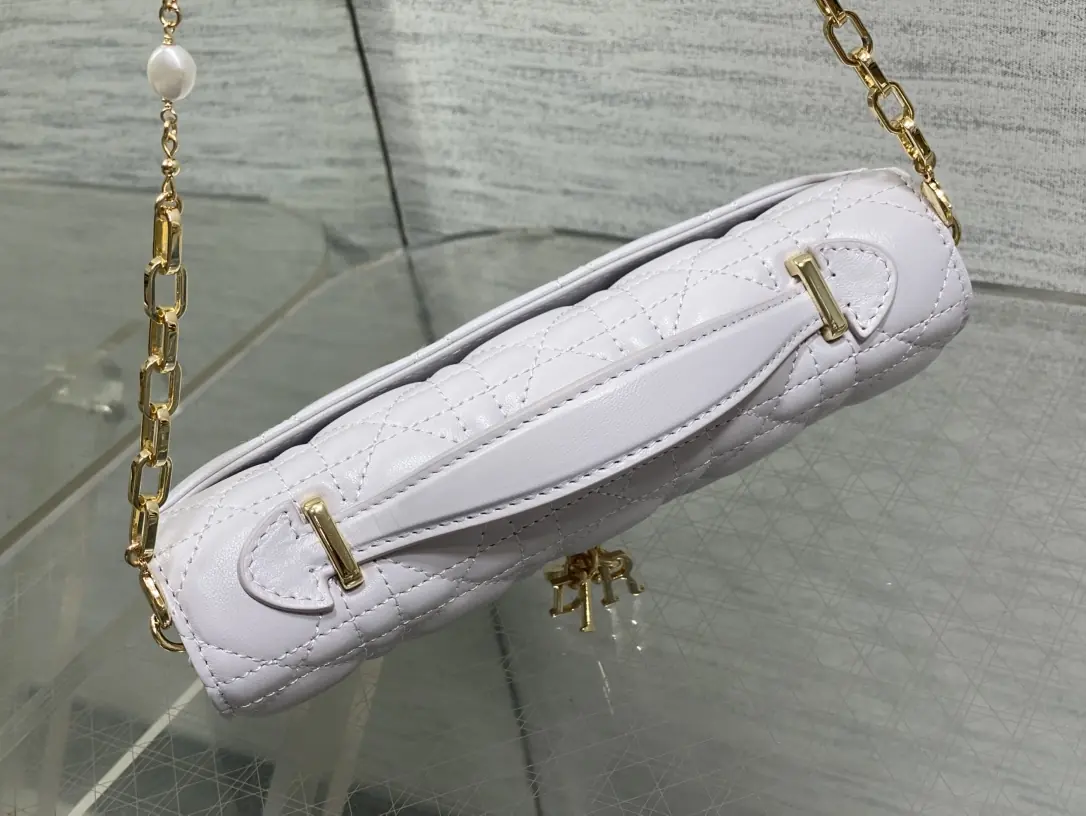 Dior Style Leather Clutch Bags Clutch detail image 5 from source 741852