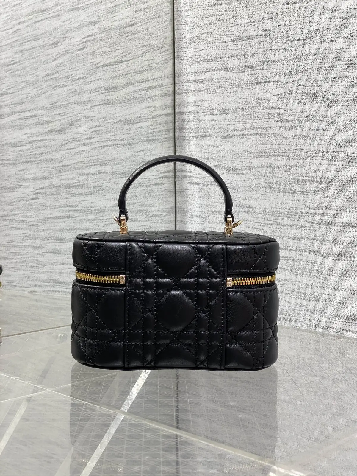 Dior Style Leather Crossbody Bag Lookbook Reference image 5