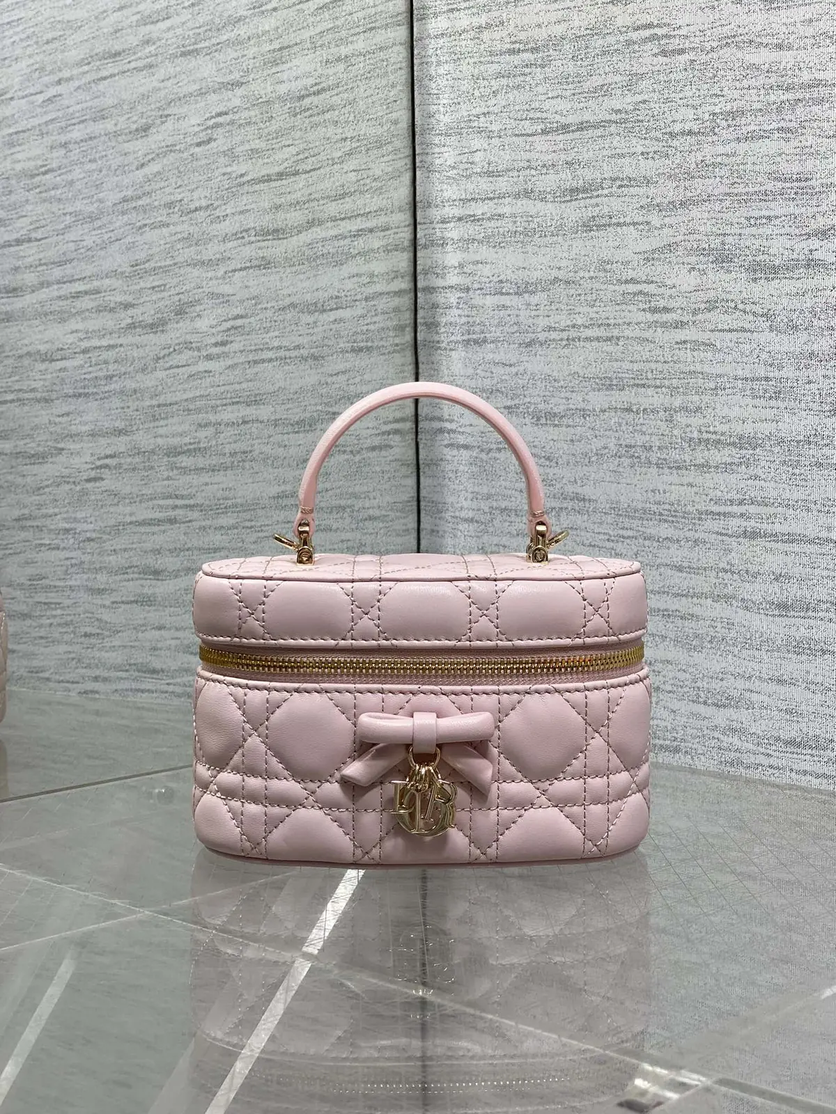 Dior Style Leather Crossbody Bag Lookbook Reference image 2