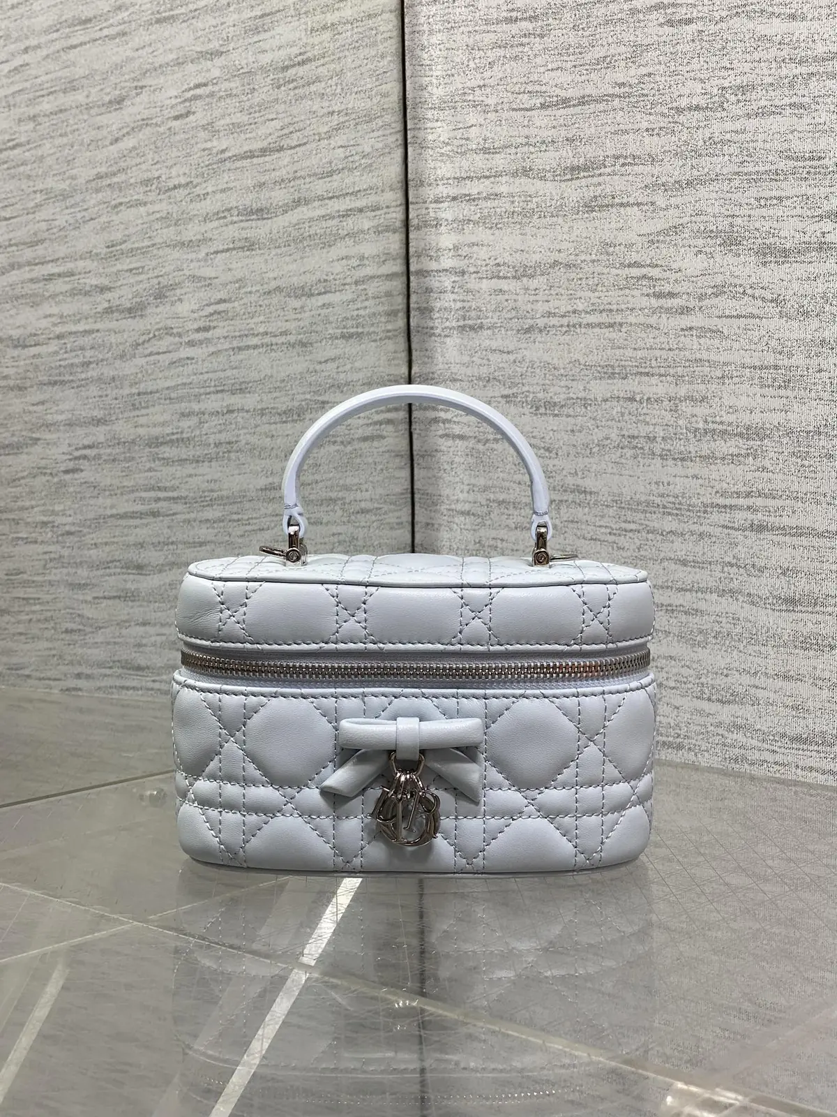 Dior Style Leather Crossbody Bag Lookbook Reference image 2