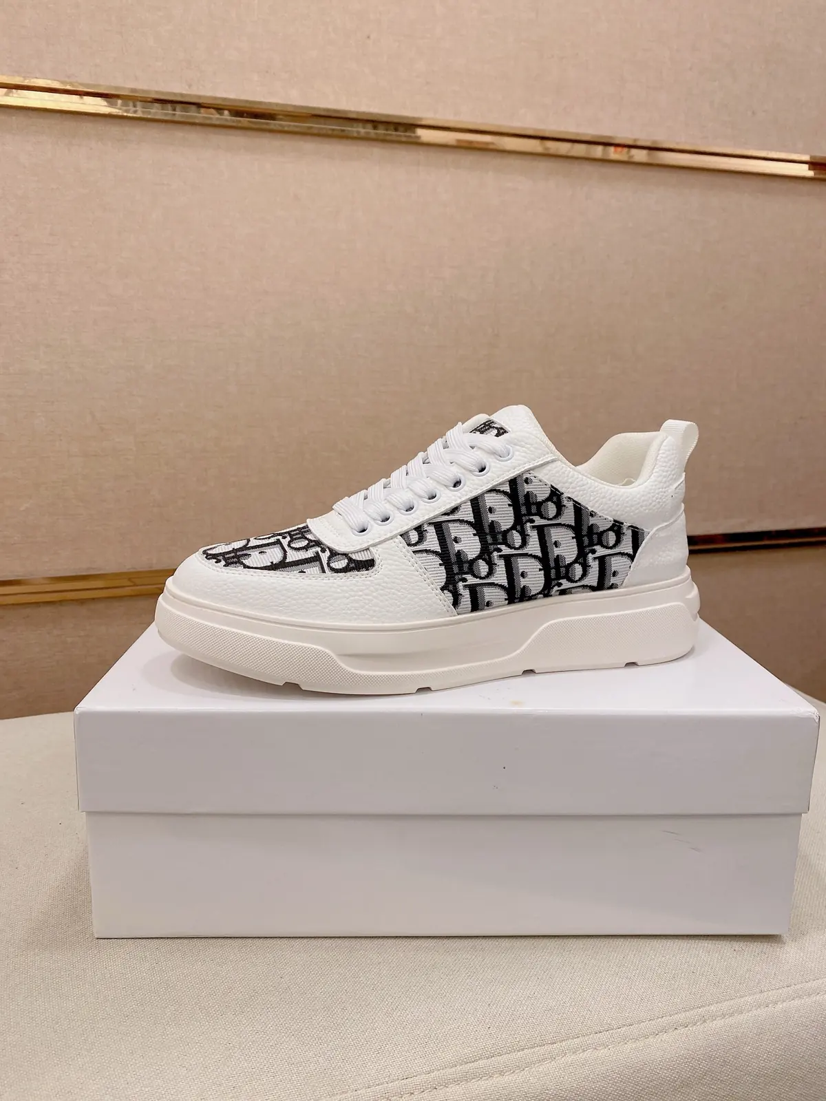 Dior Style Leather Men's Shoes Lookbook Reference image 1