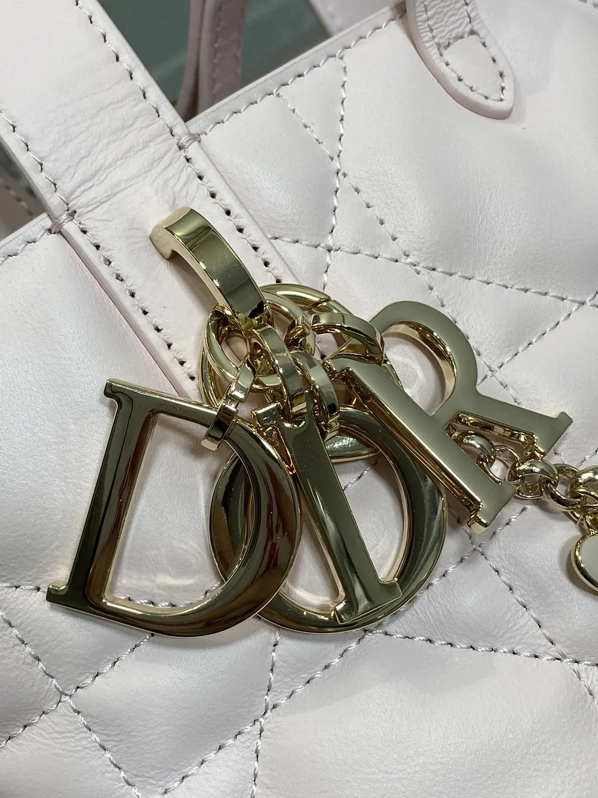 Dior Style Pink Leather Bag Bags Bag detail image 3 from source 741848