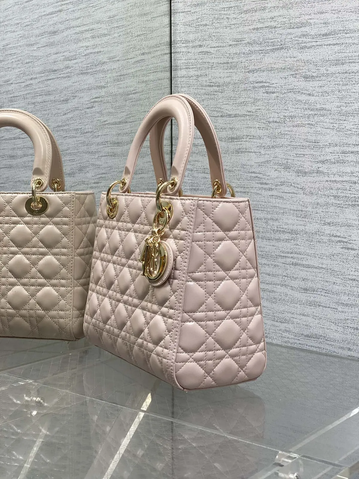 Dior Style Pink Leather Bag Bags Bag detail image 6 from source 741857