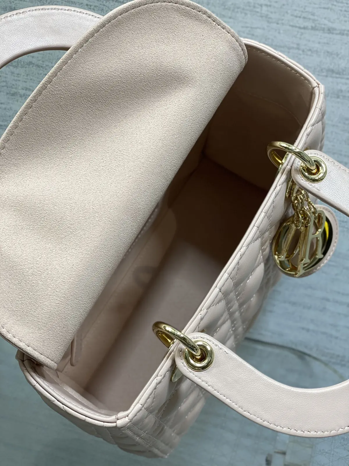 Dior Style Pink Leather Bag Bags Bag detail image 8 from source 741857