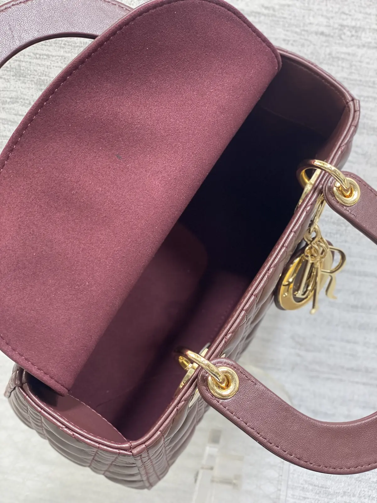 Dior Style Red Leather Bag Bags Bag detail image 8 from source 741854