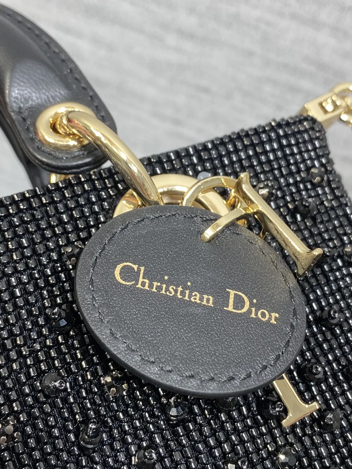 Dior Style Red Leather Card Holder Lookbook Reference image 4