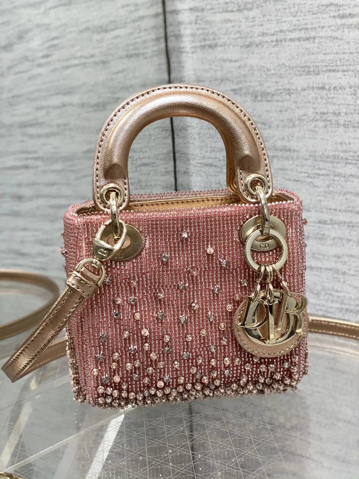 Dior Style Red Leather Card Holder Lookbook Reference image 2