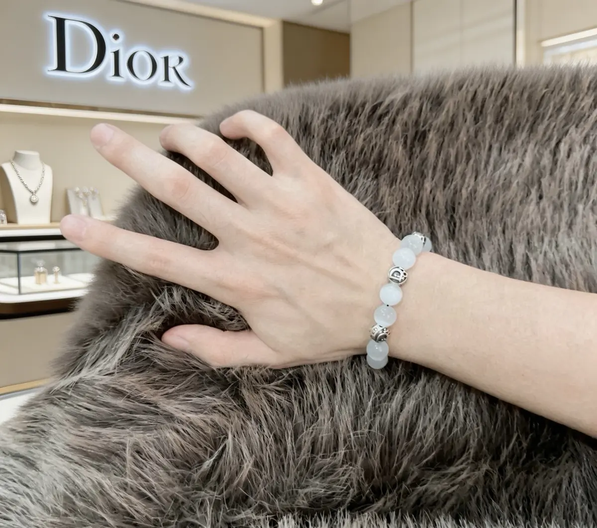 Dior Style Silver Accessories Lookbook Reference image 5