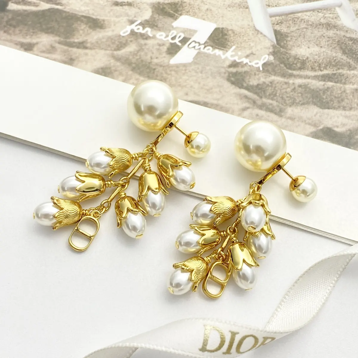 Dior Style White Accessories Lookbook Reference image 2