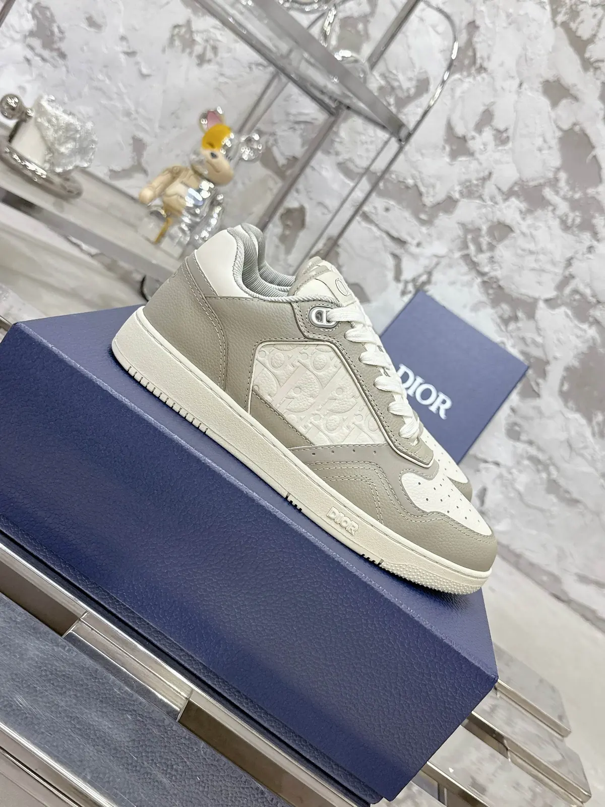 Dior Style White Leather Men's Shoes Lookbook Reference image 1