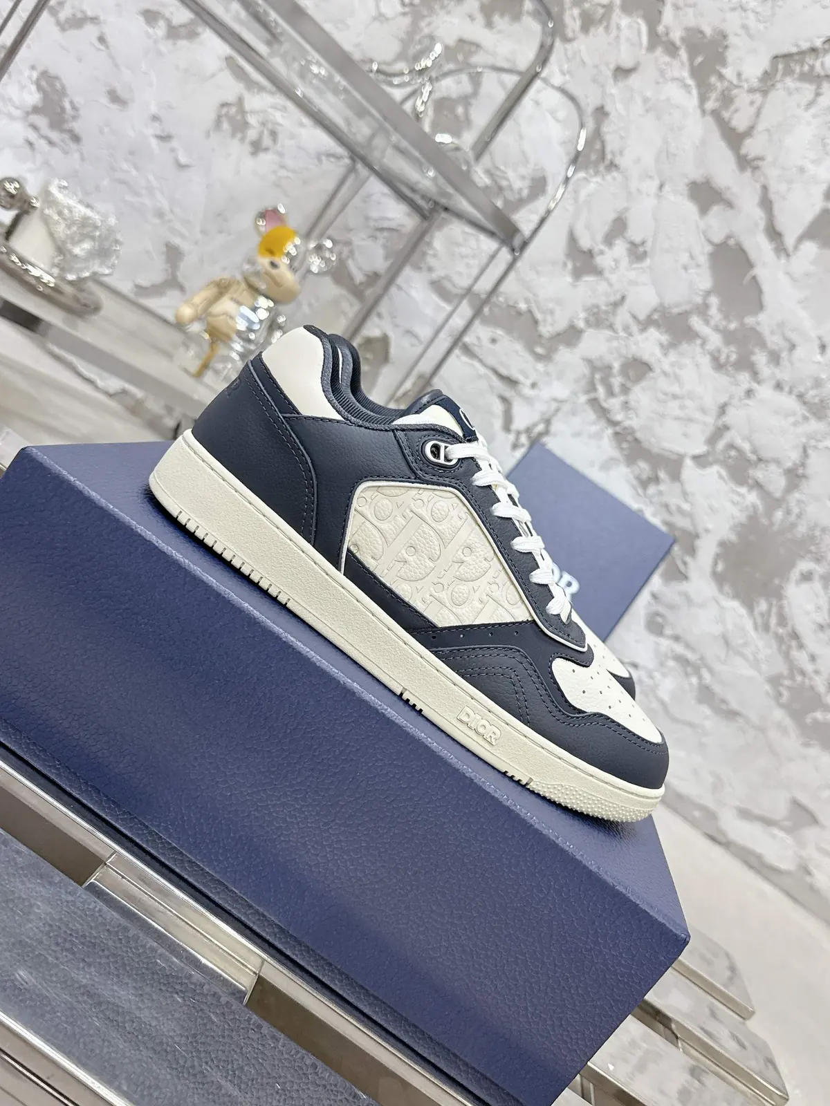 Dior Style White Leather Men's Shoes Lookbook Reference image 1